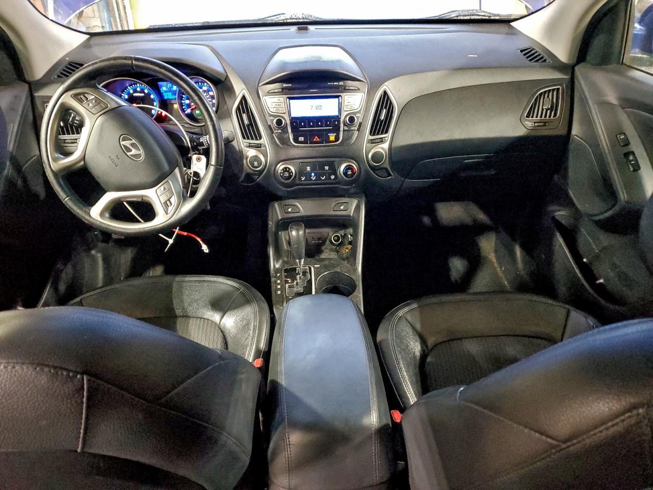 2012 HYUNDAI TUCSON