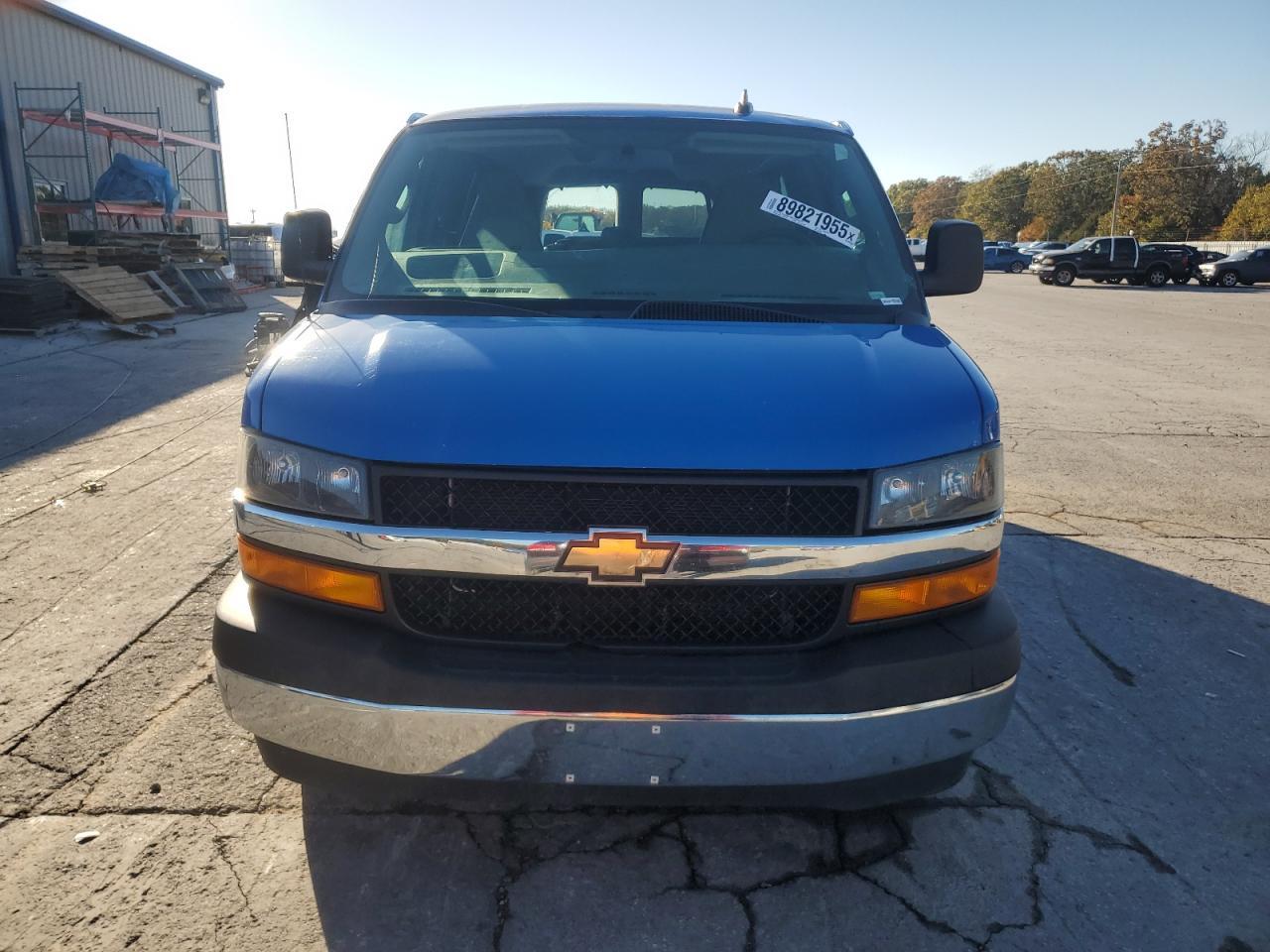 2018 CHEVROLET Express 3500