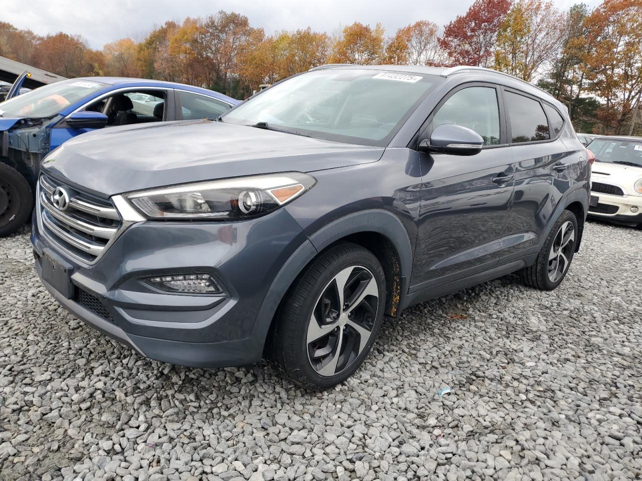 2016 HYUNDAI TUCSON