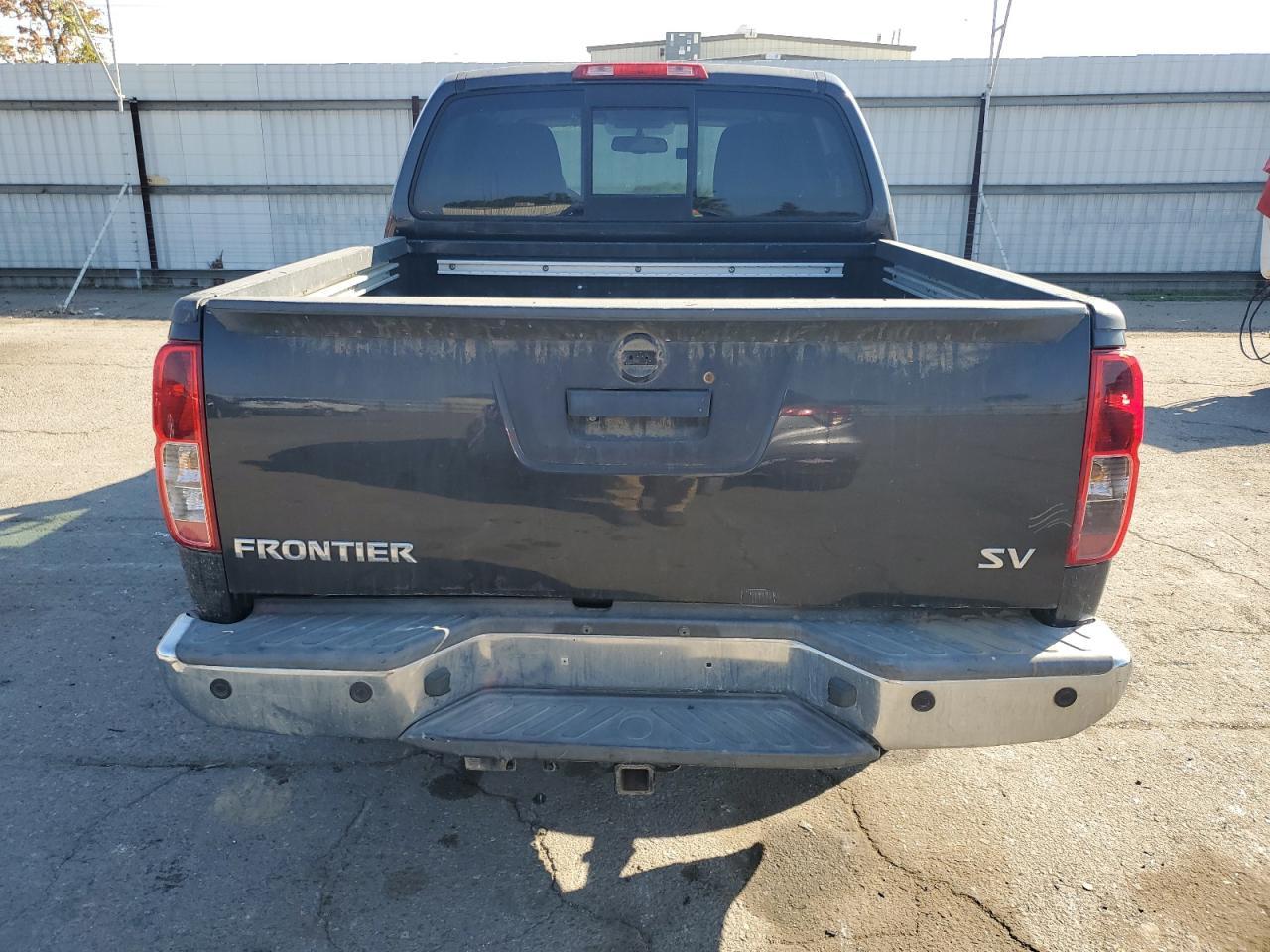 2015 NISSAN Frontier