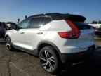 2020 VOLVO XC40