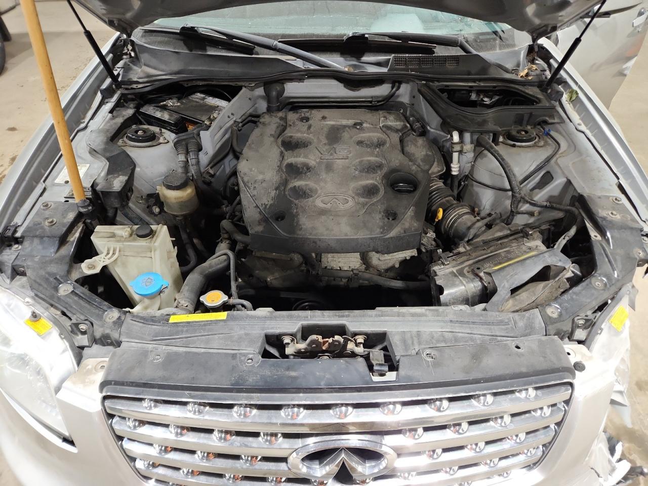 2004 INFINITI FX35