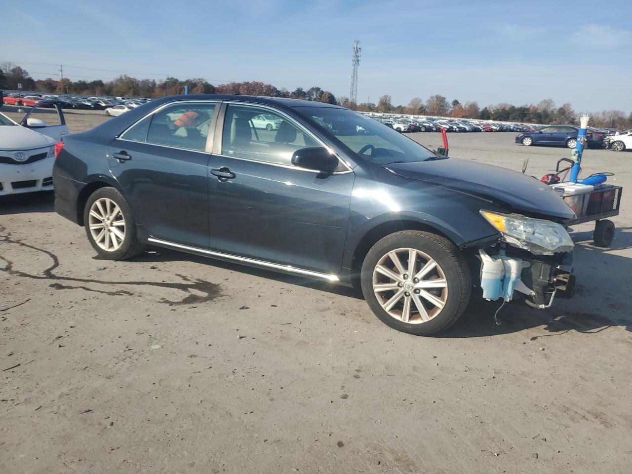 2013 TOYOTA CAMRY