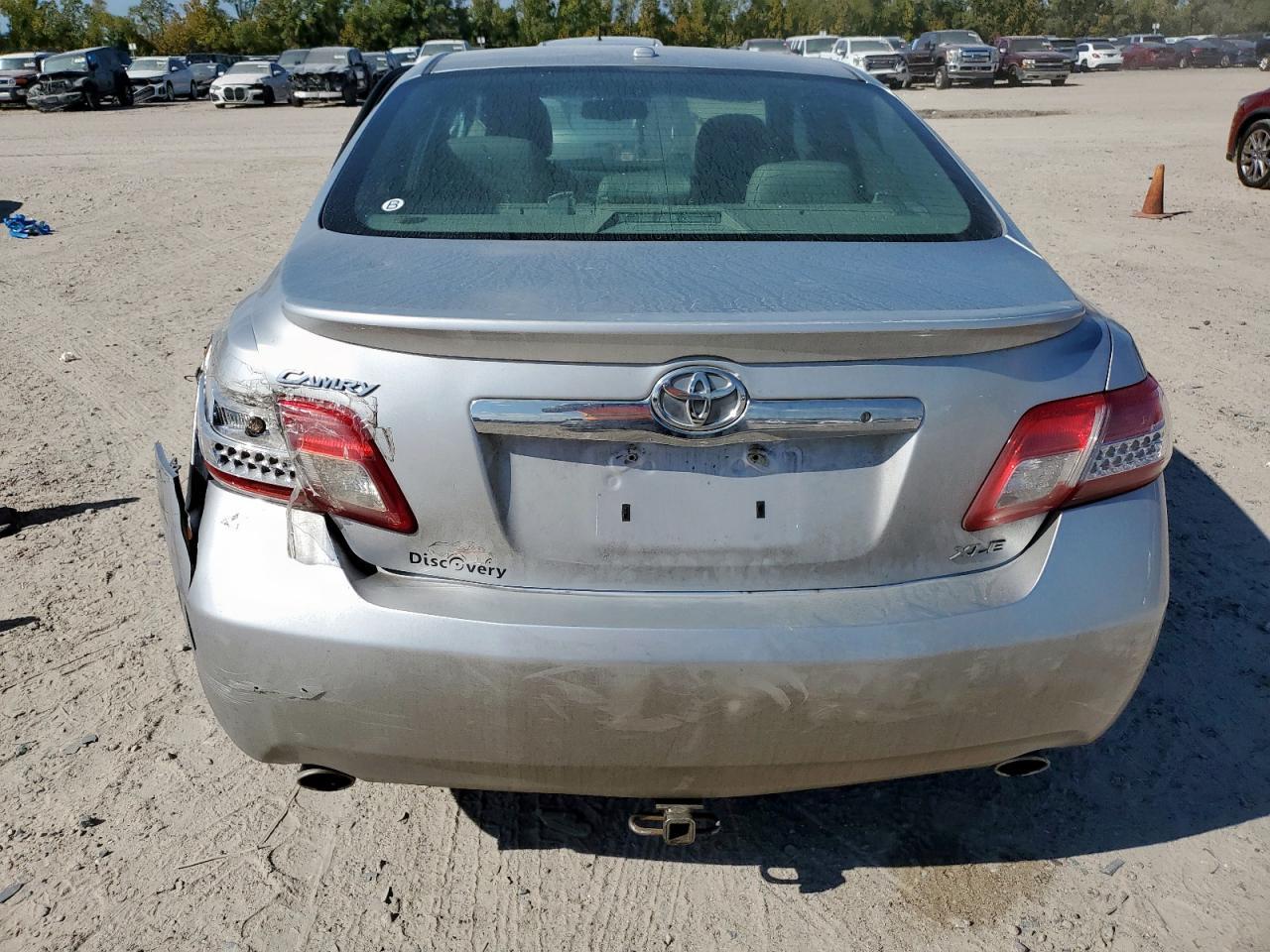 2010 TOYOTA CAMRY