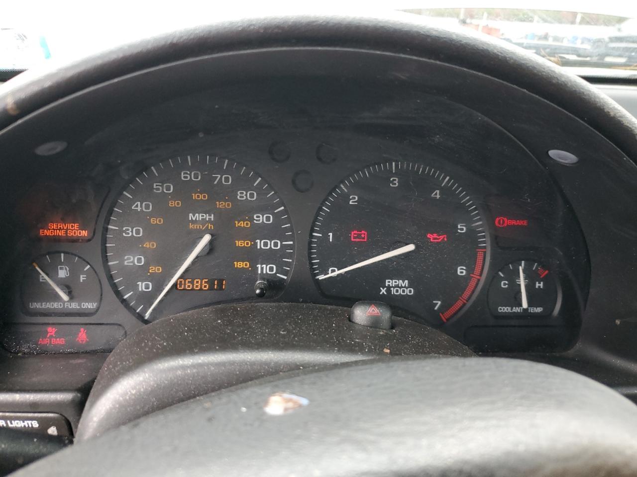 1999 SATURN Sl1