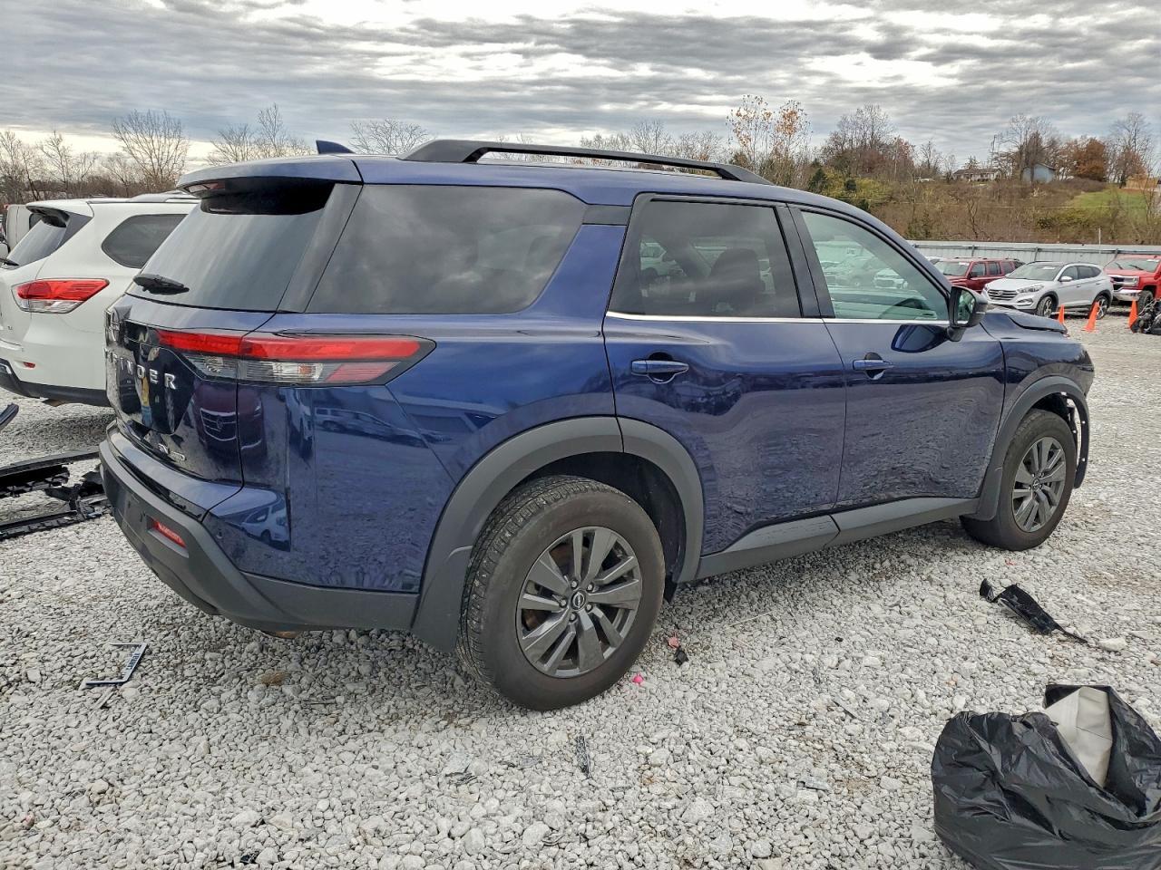 2022 NISSAN PATHFINDER
