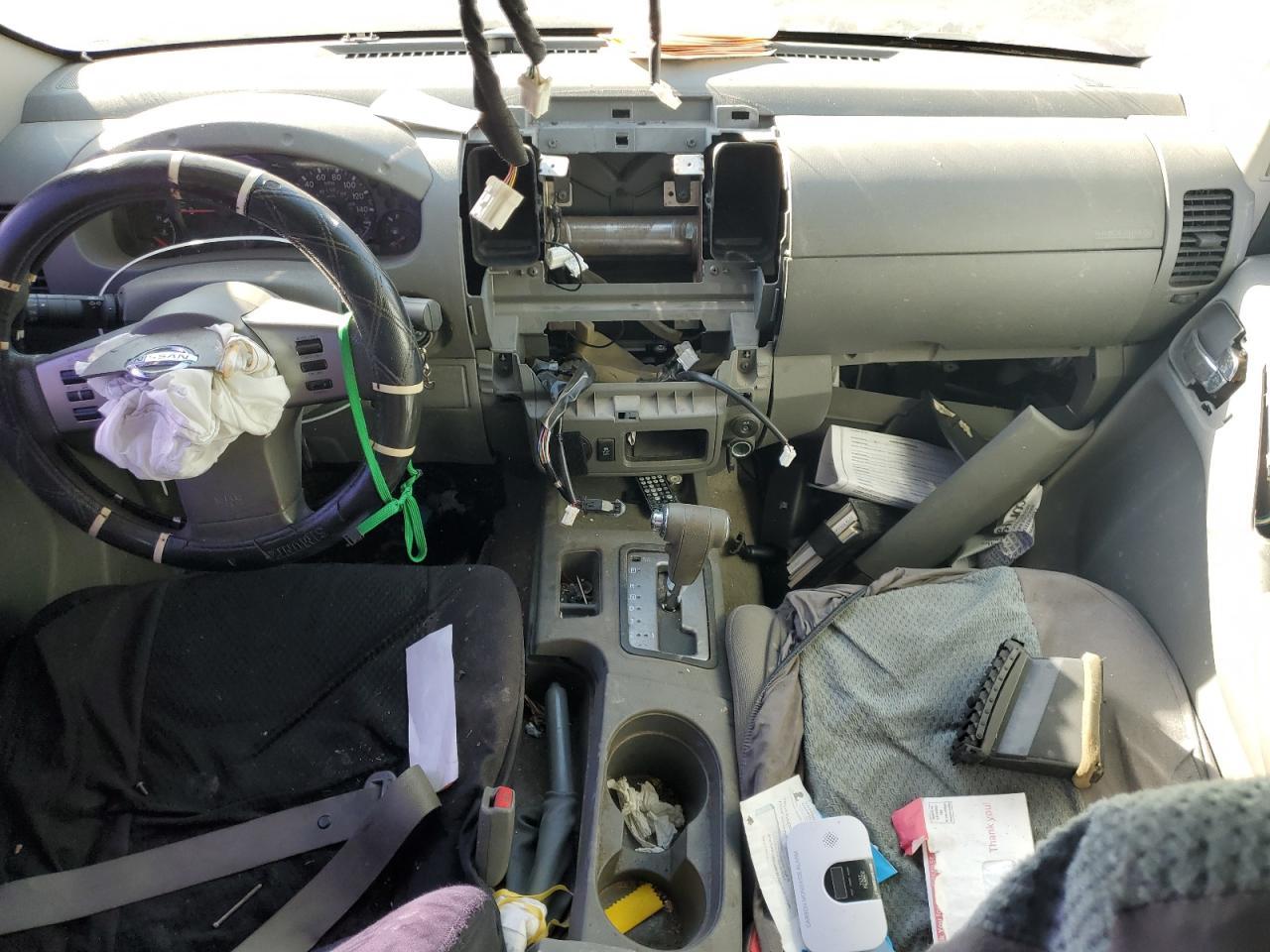 2012 NISSAN Frontier