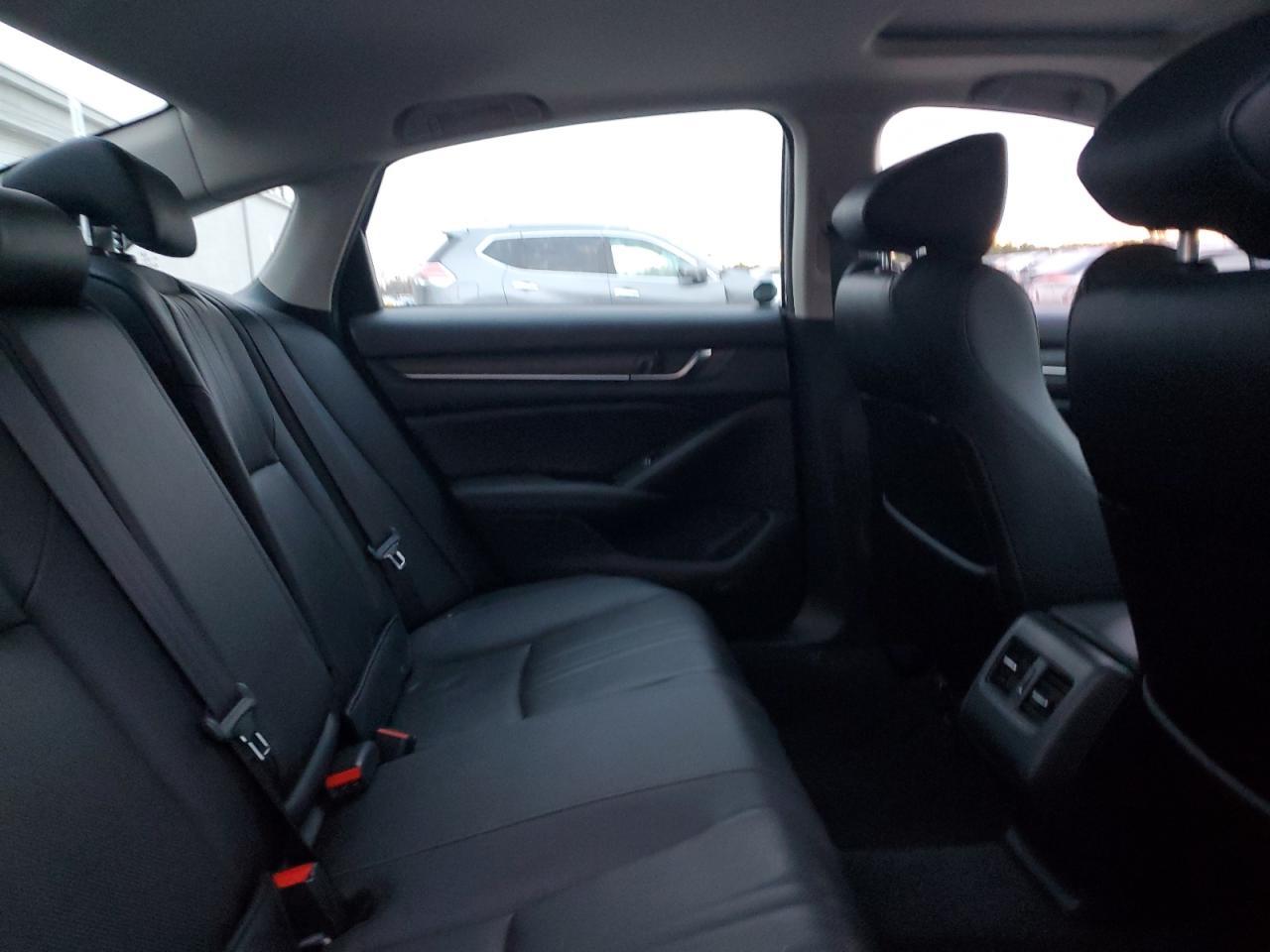 2019 HONDA ACCORD