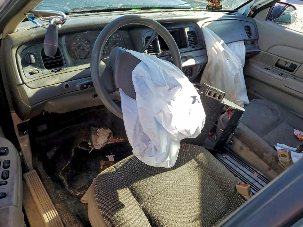 2007 FORD Crown Victoria