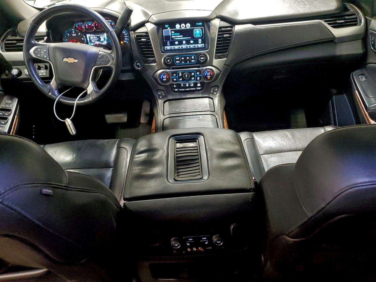 2015 CHEVROLET Suburban