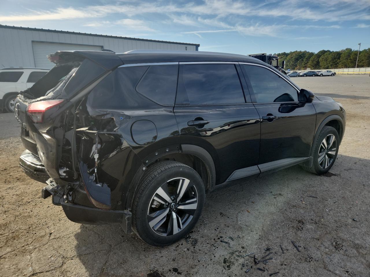 2024 NISSAN ROGUE