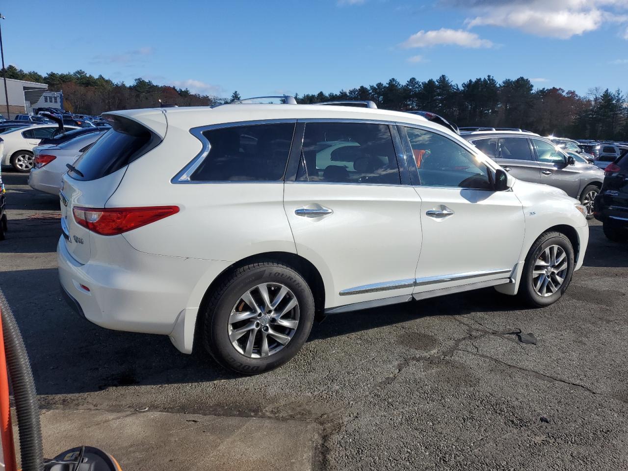 2015 INFINITI QX60