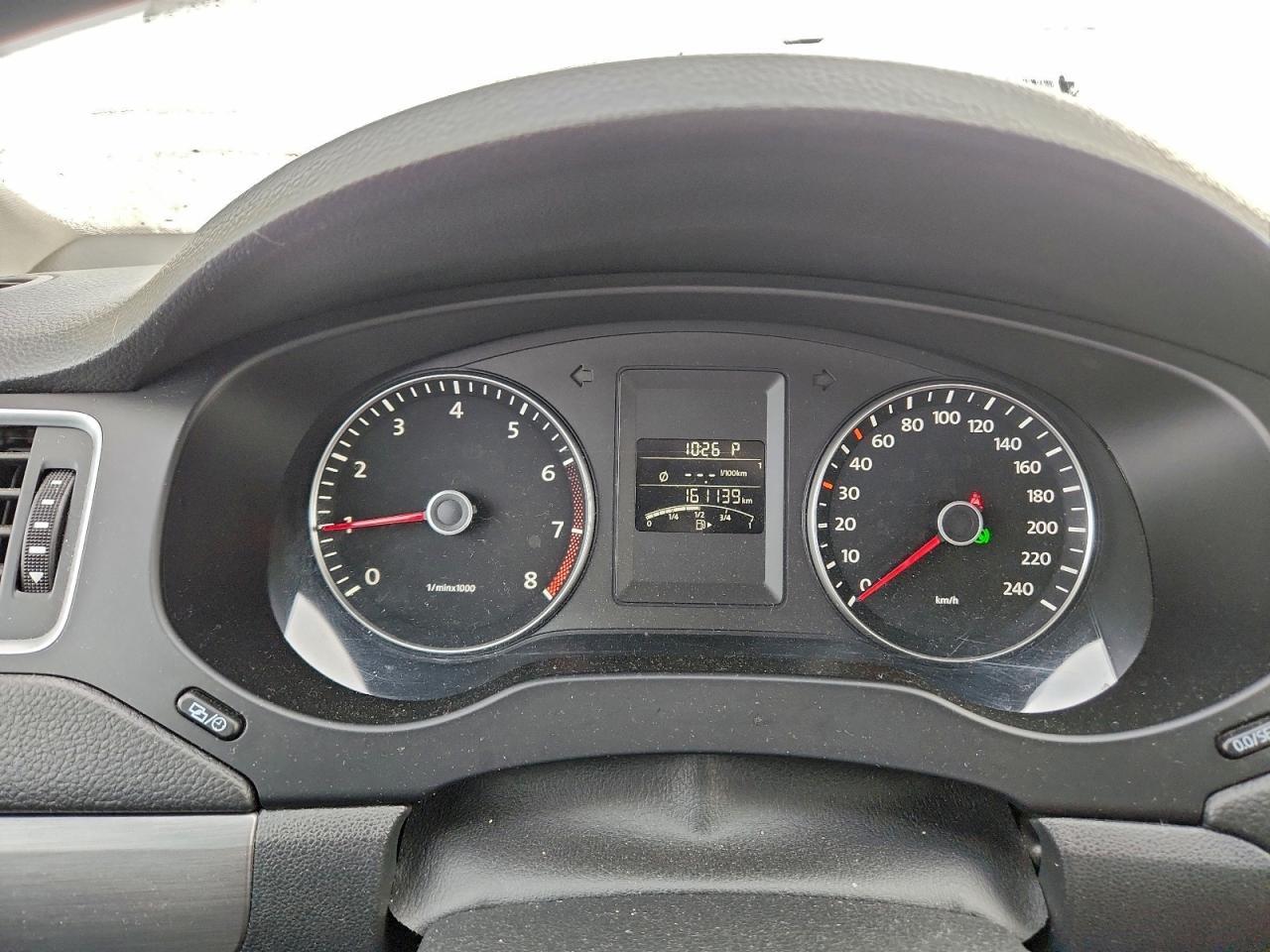 2014 VOLKSWAGEN JETTA