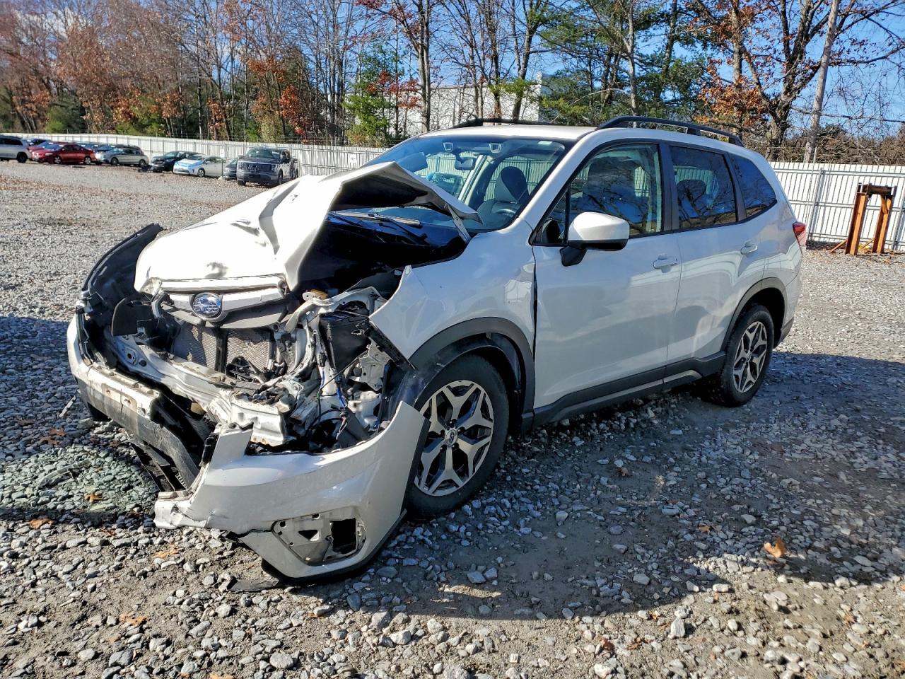 2019 SUBARU FORESTER
