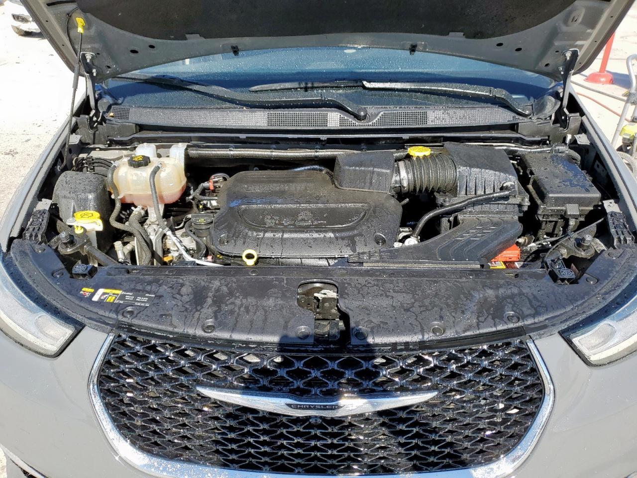 2022 CHRYSLER Pacifica