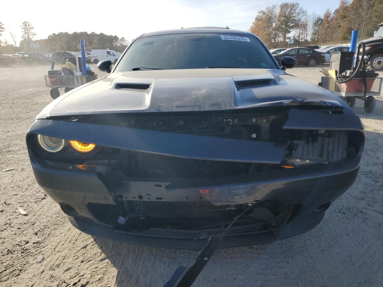 2017 DODGE Challenger