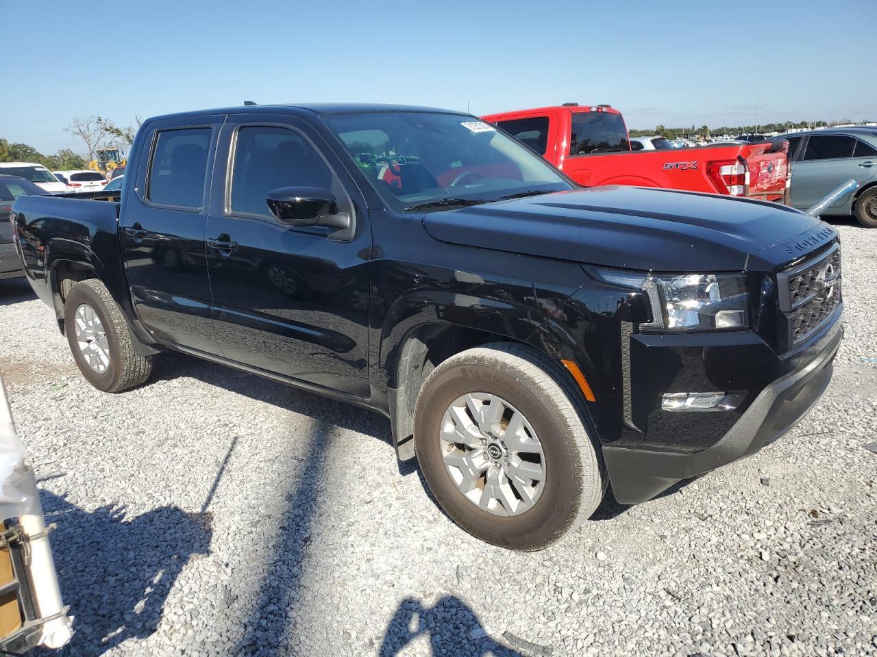 2024 NISSAN Frontier