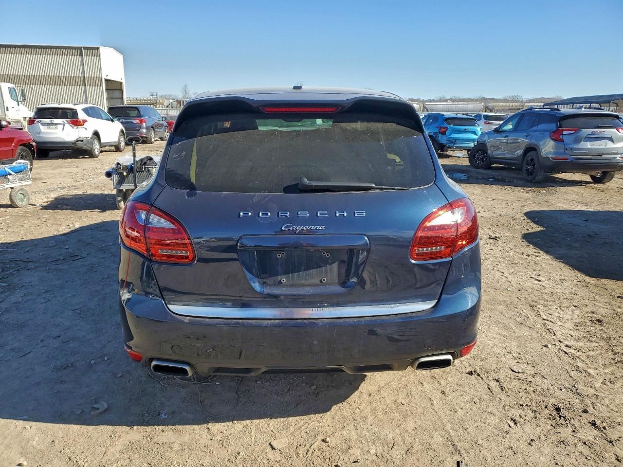 2013 PORSCHE CAYENNE