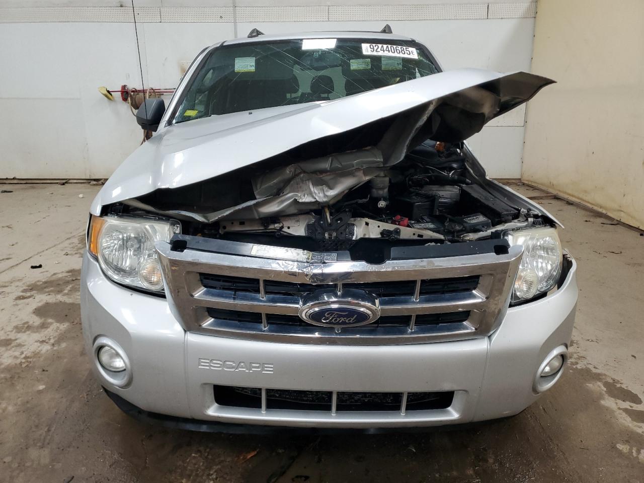 2009 FORD ESCAPE