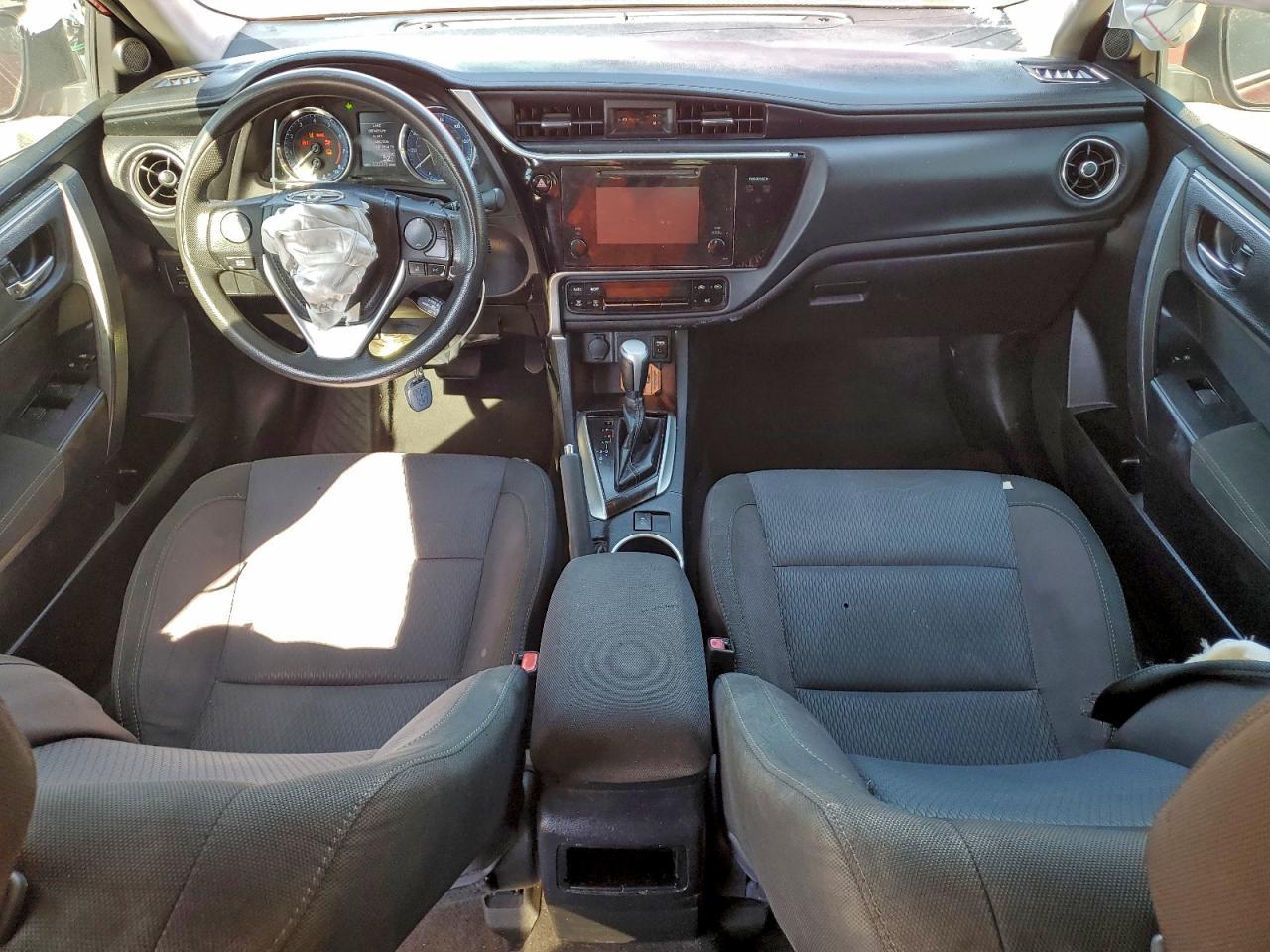 2017 TOYOTA COROLLA
