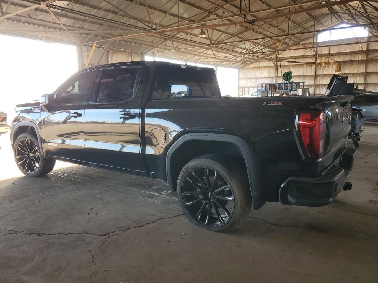 2023 GMC Sierra