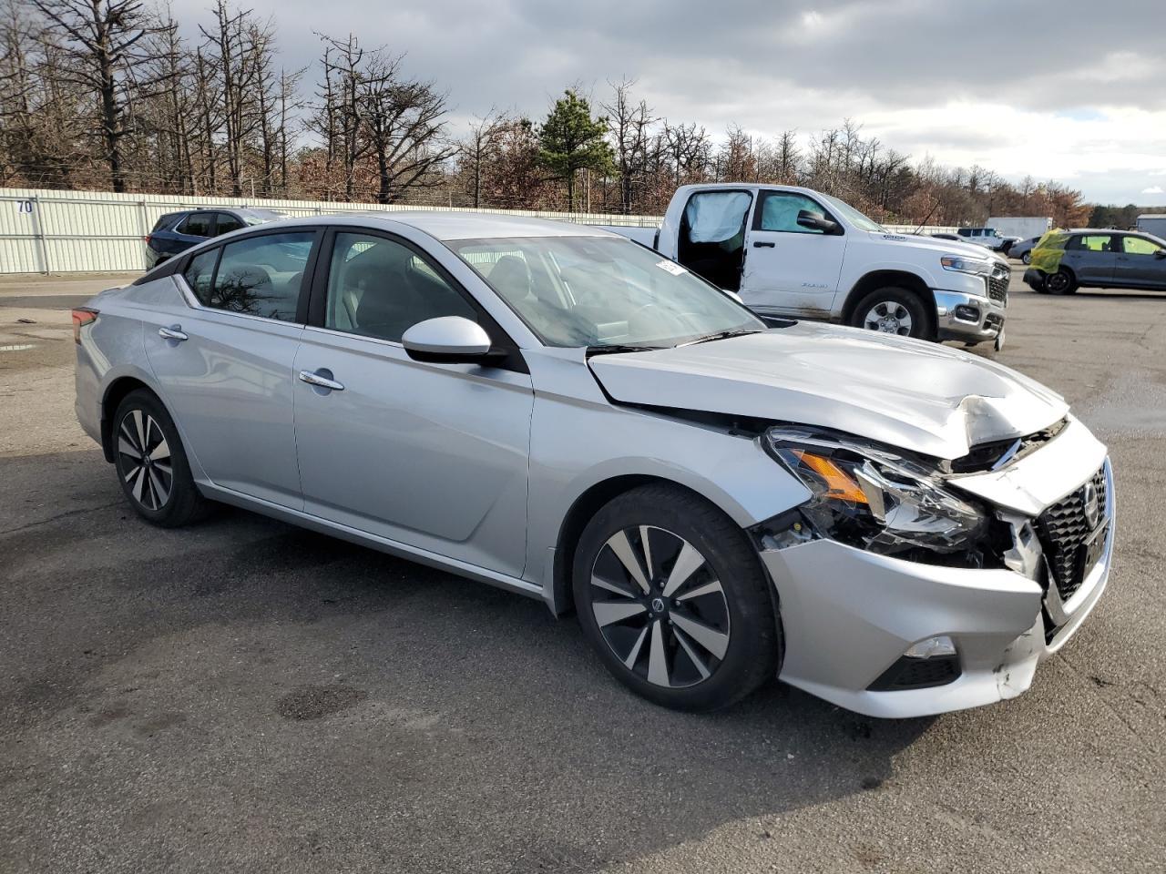 2022 NISSAN ALTIMA