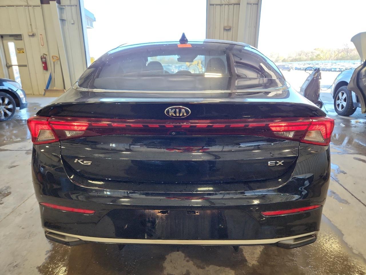 2021 KIA K5
