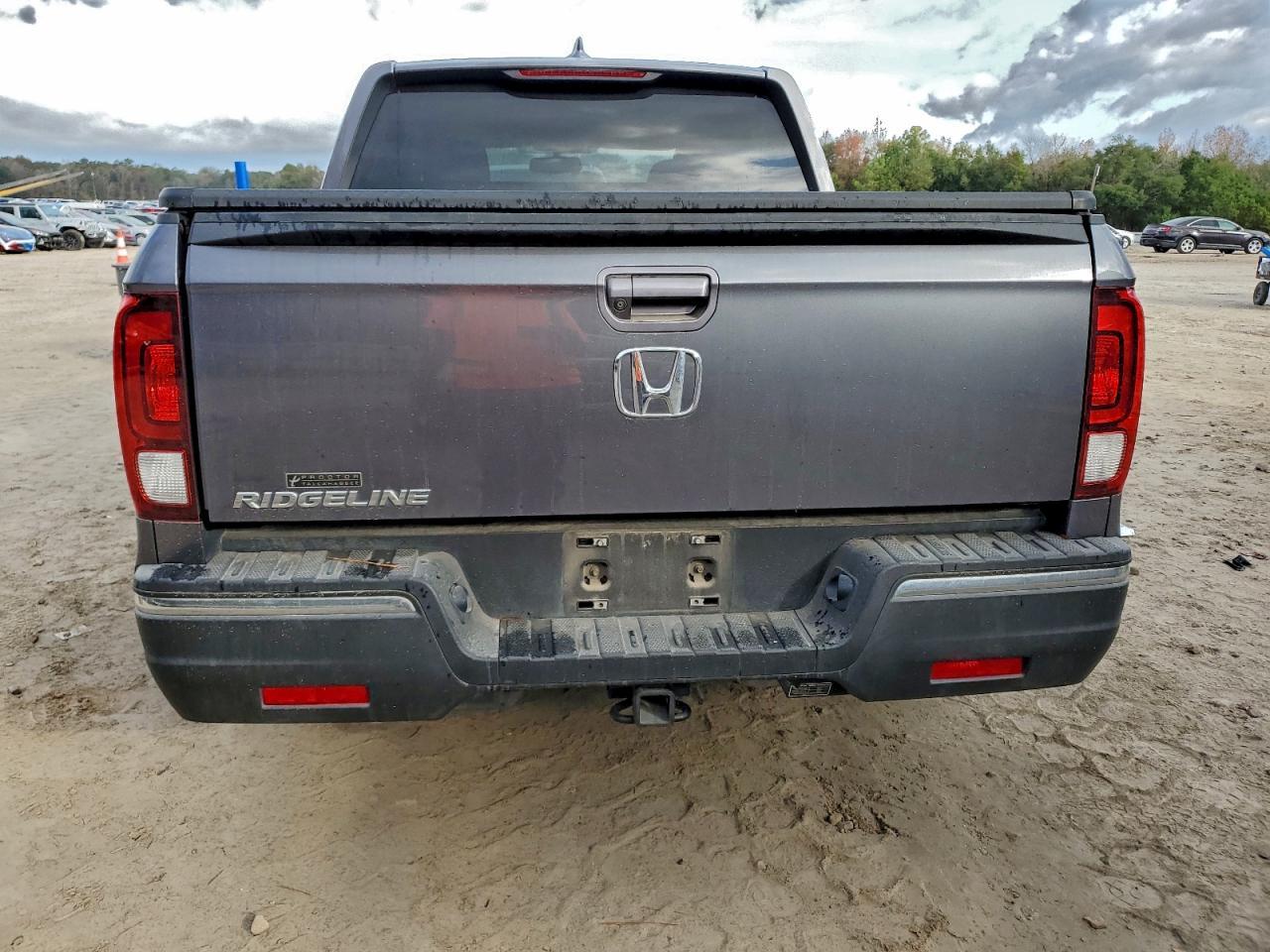 2017 HONDA Ridgeline