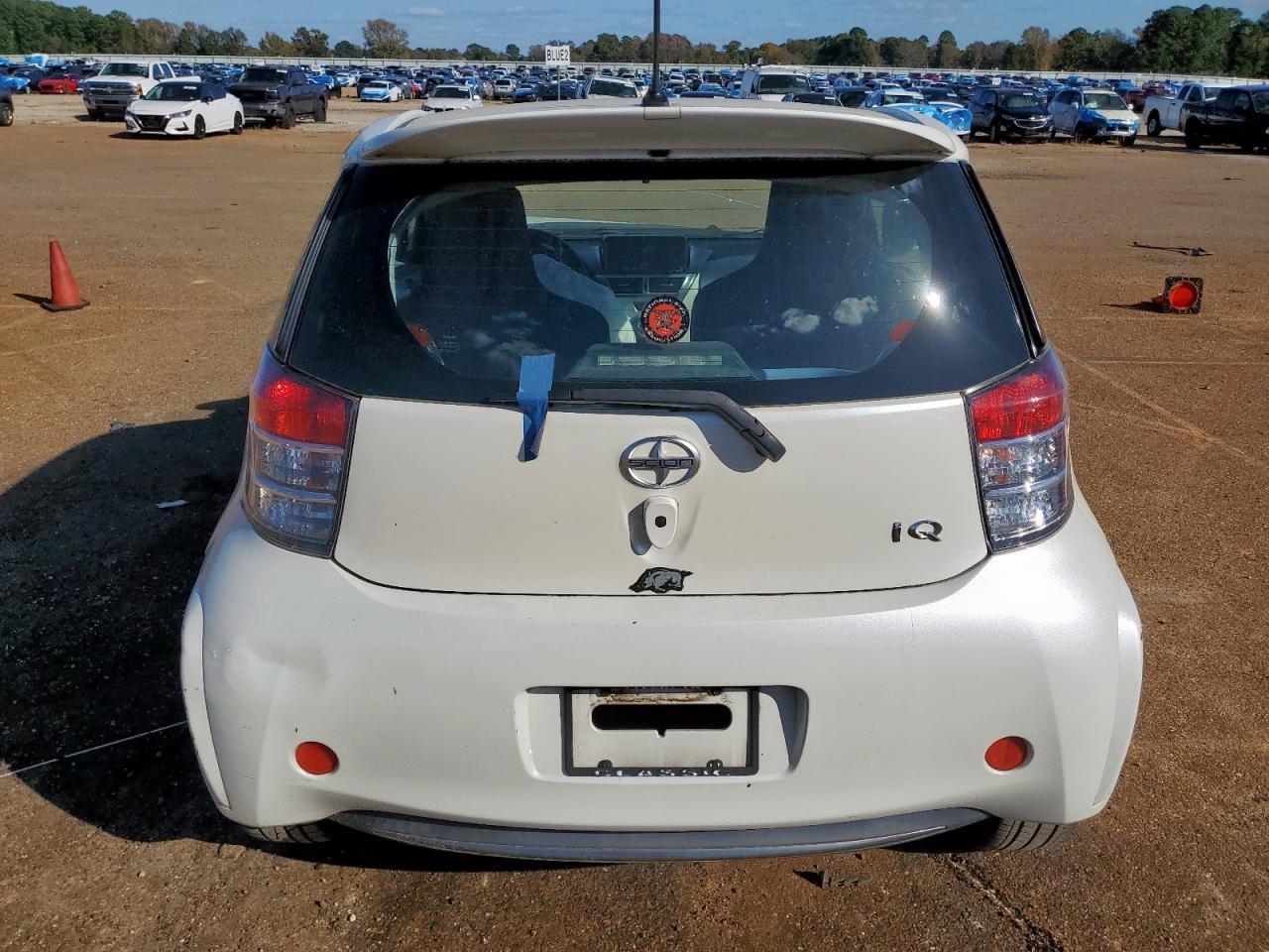 2012 TOYOTA SCION