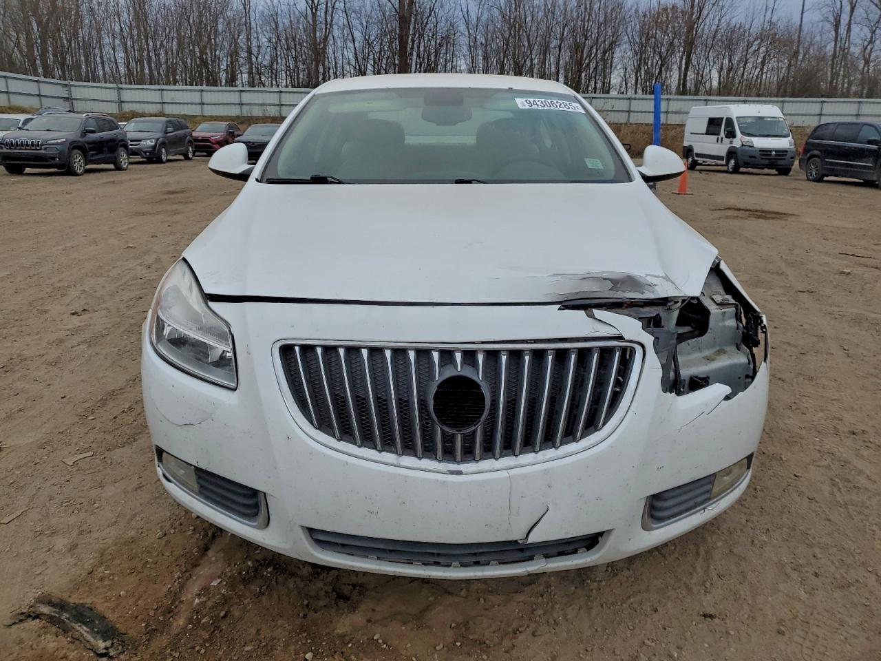 2011 BUICK Regal
