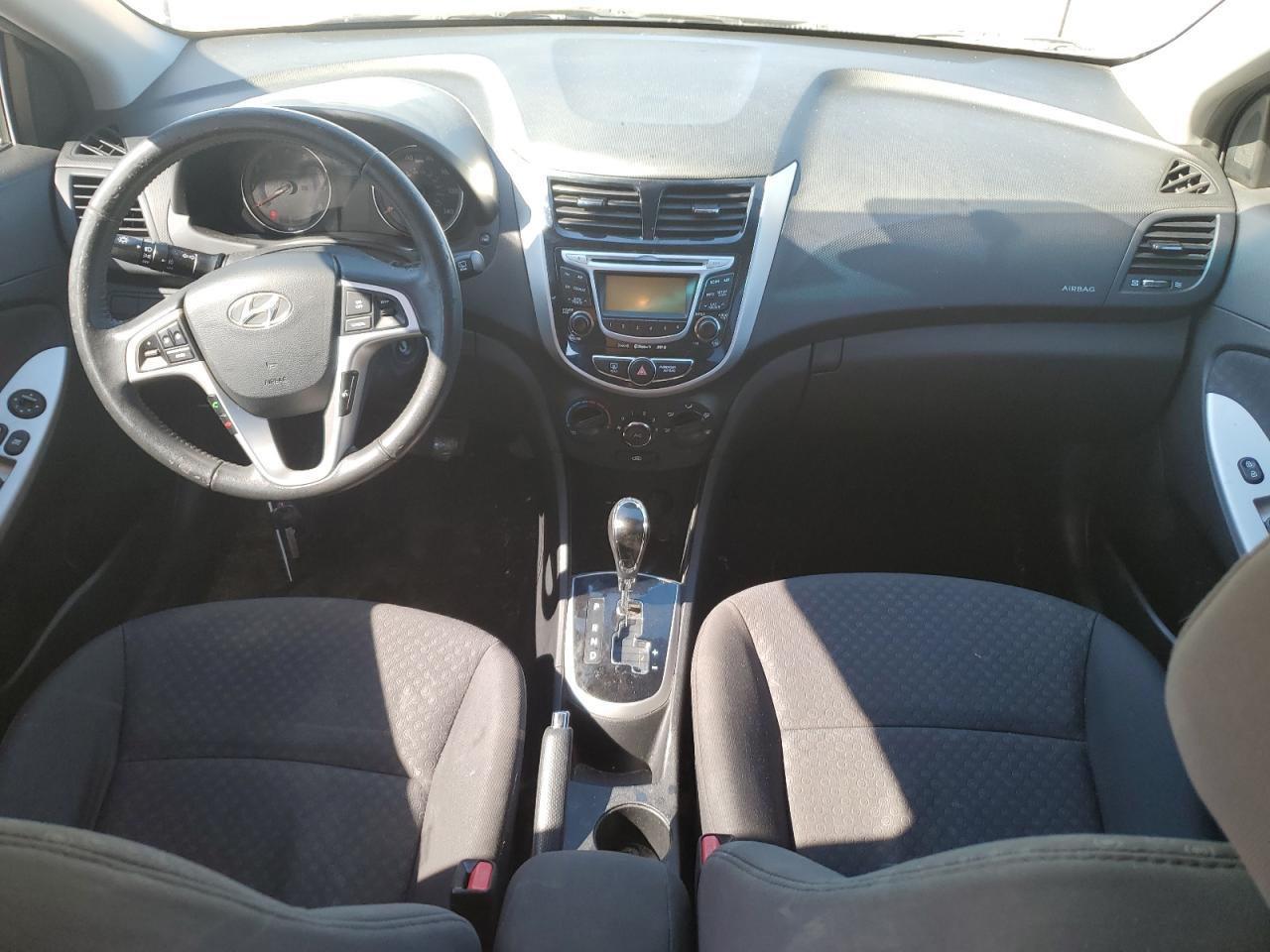 2012 HYUNDAI ACCENT
