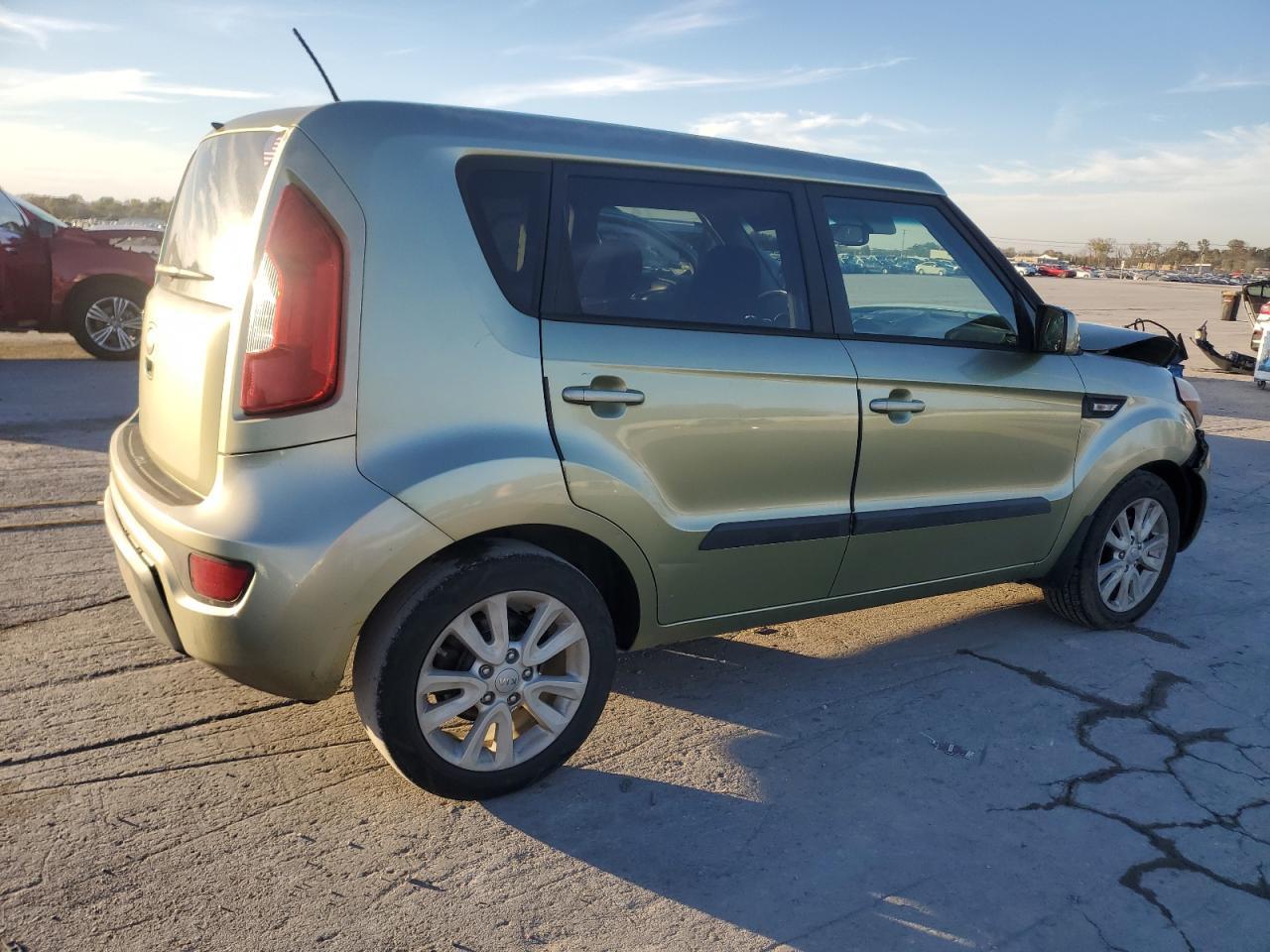 2013 KIA SOUL