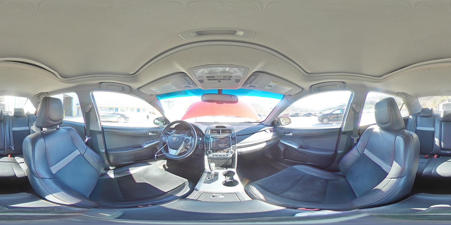 2014 TOYOTA CAMRY