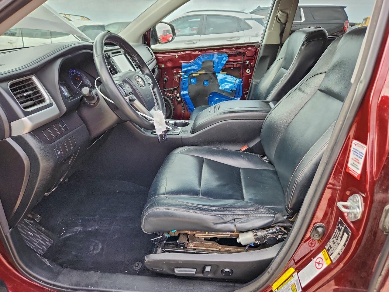 2014 TOYOTA HIGHLANDER