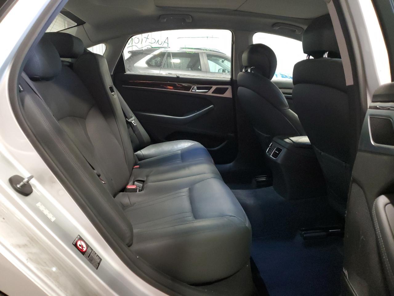 2017 GENESIS G80