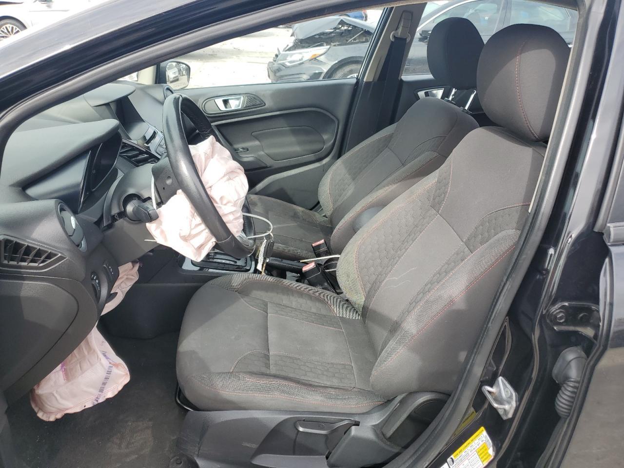 2014 FORD Fiesta