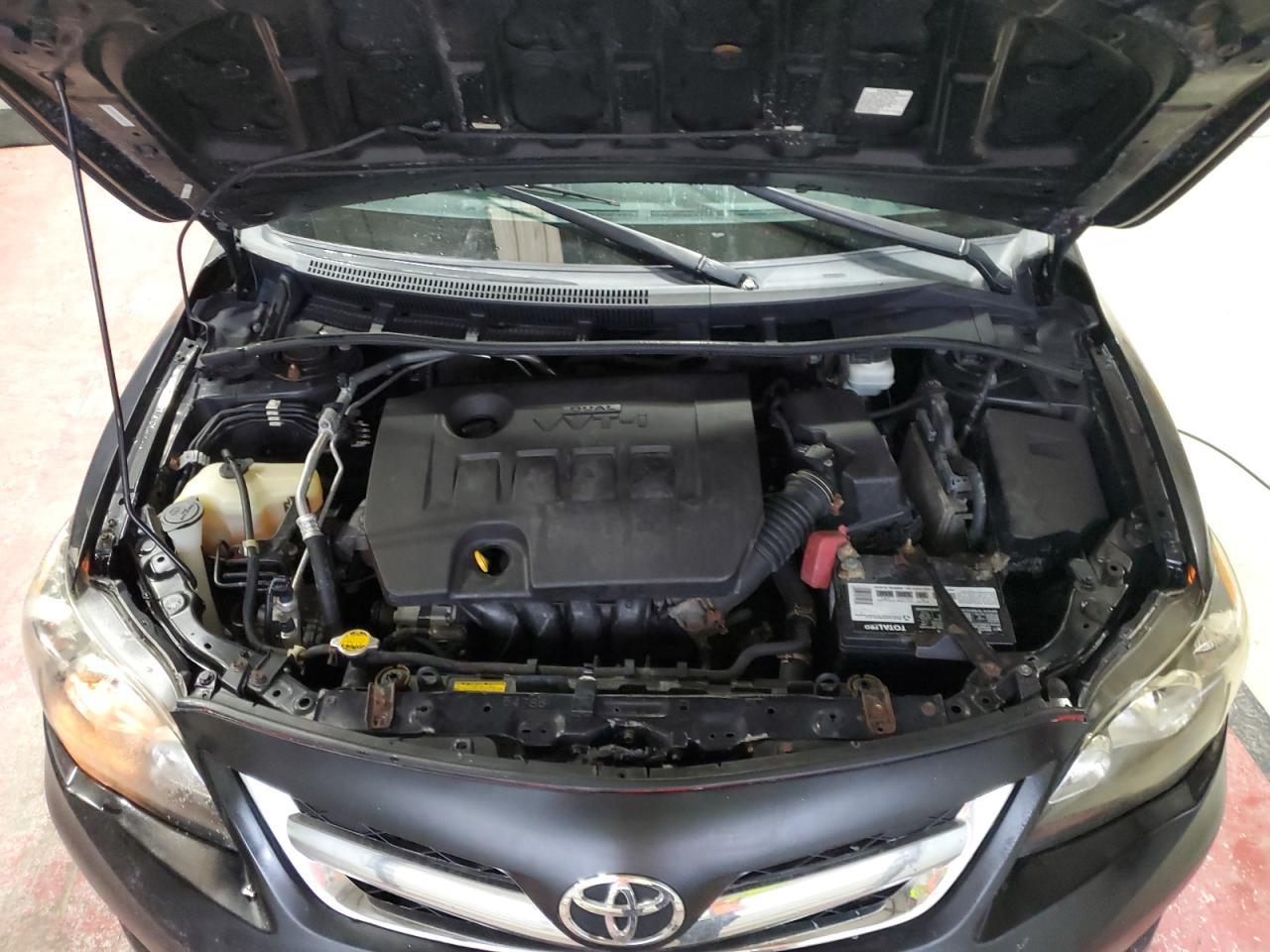 2011 TOYOTA COROLLA