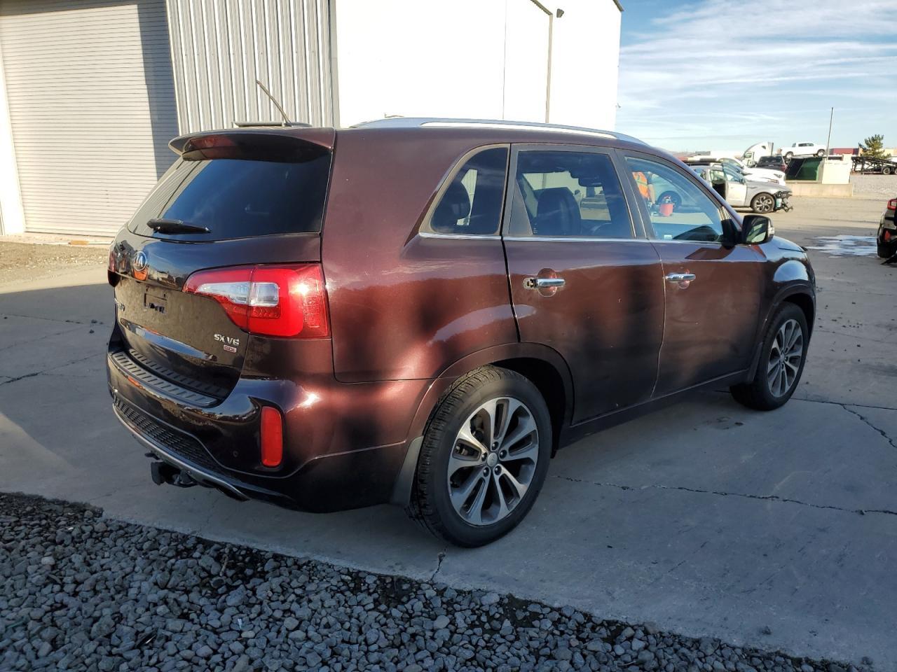 2014 KIA SORENTO