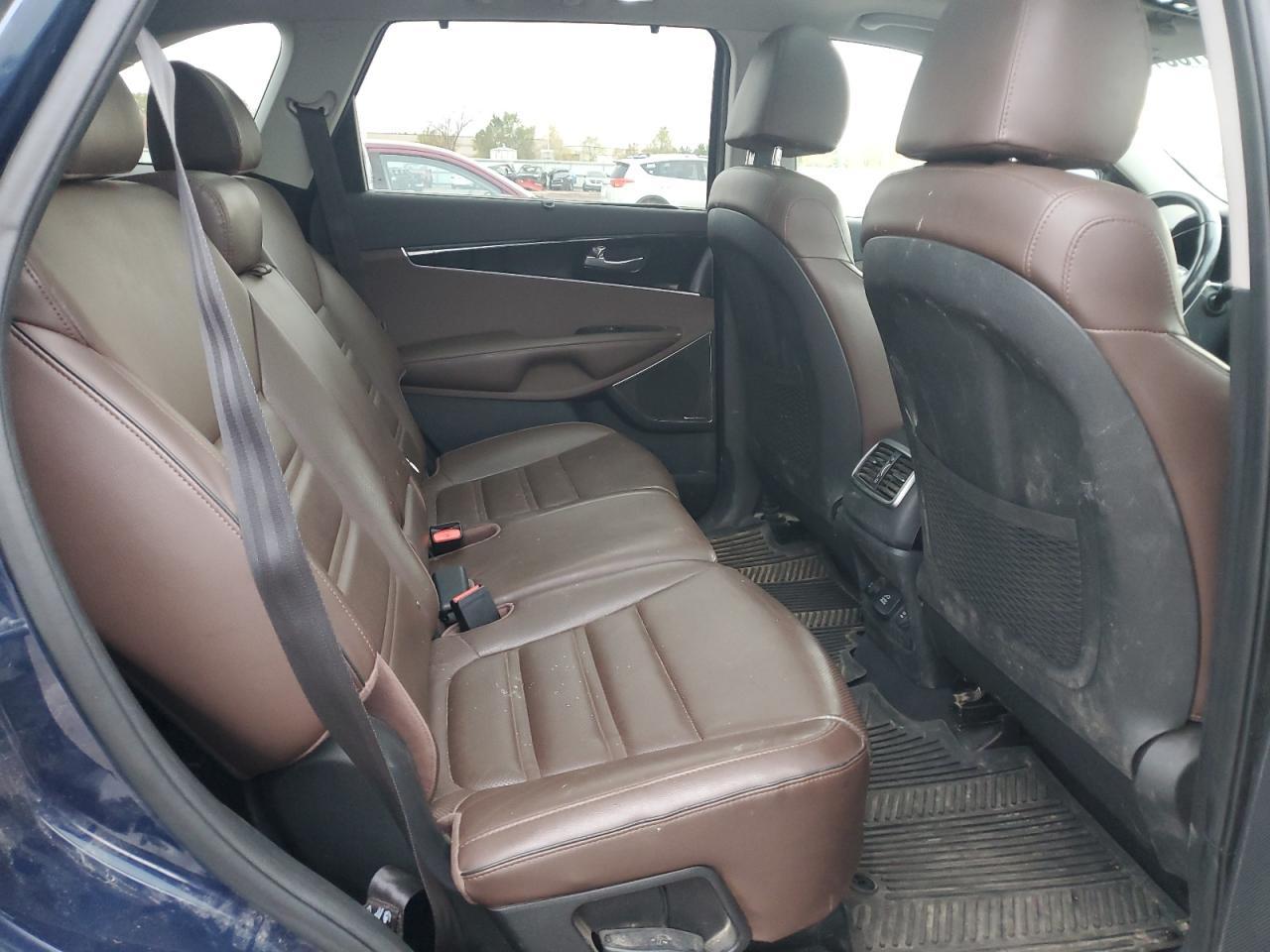 2019 KIA SORENTO