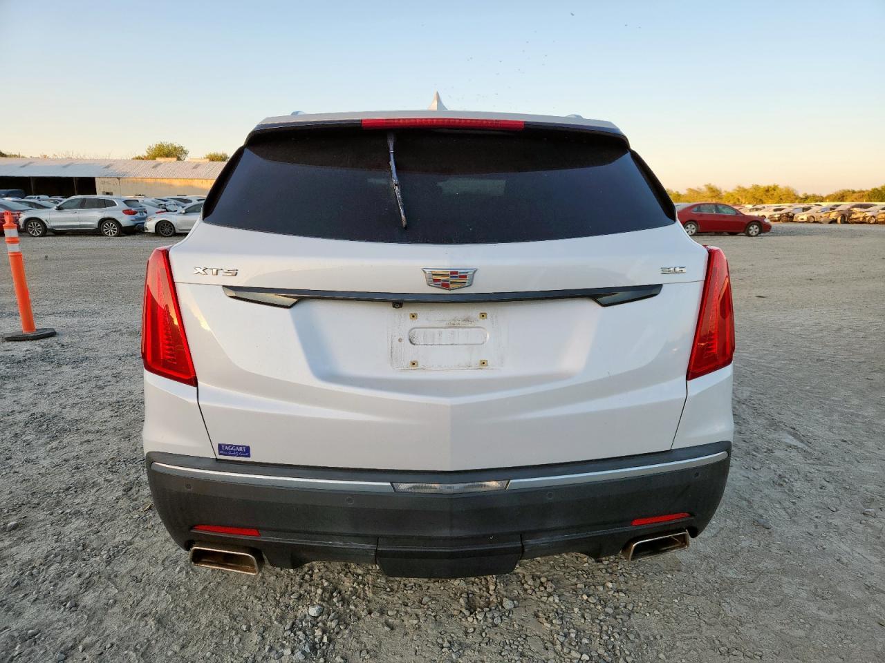 2017 CADILLAC XT5