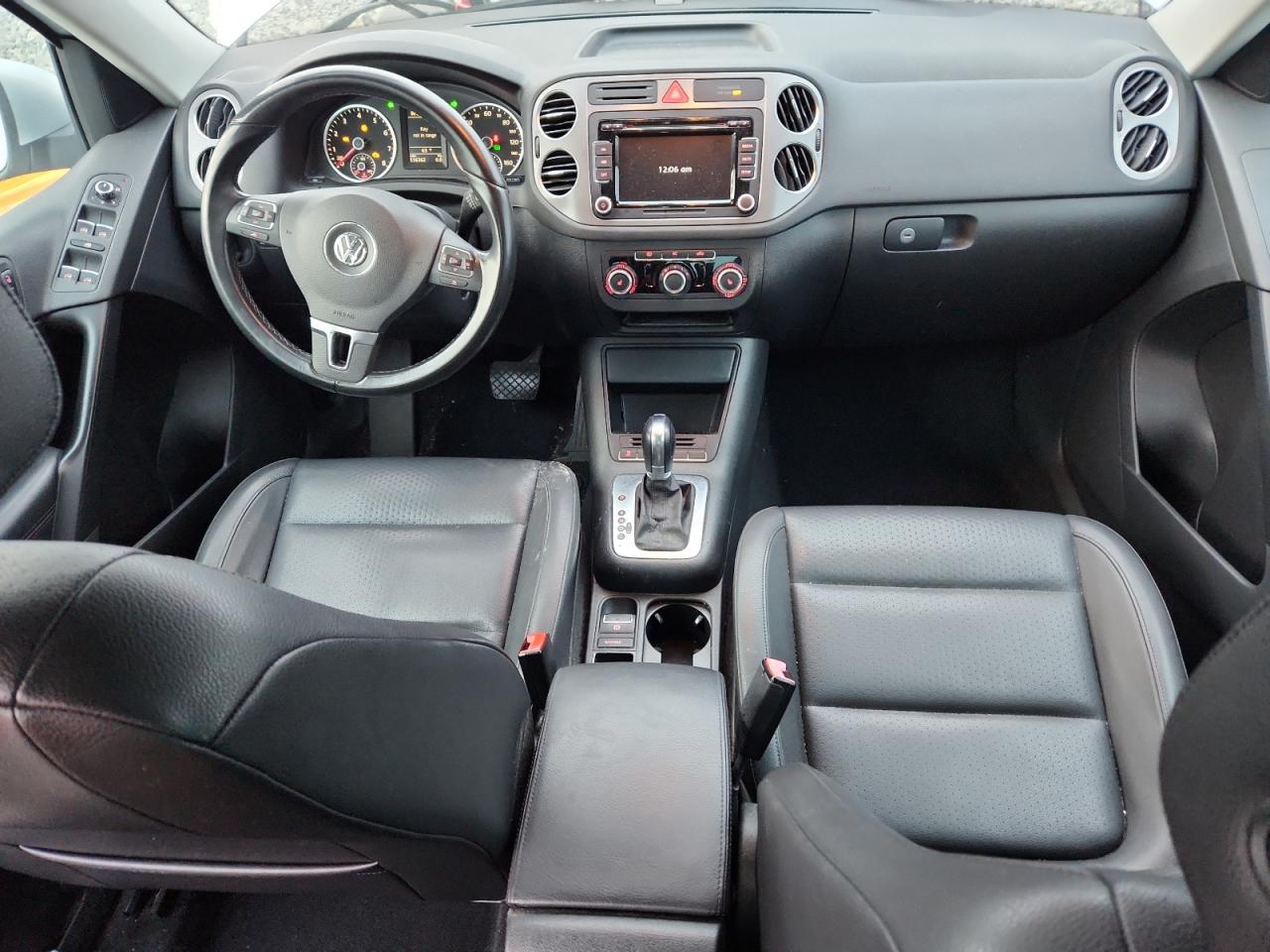 2011 VOLKSWAGEN TIGUAN