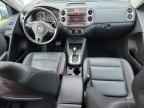 2011 VOLKSWAGEN TIGUAN