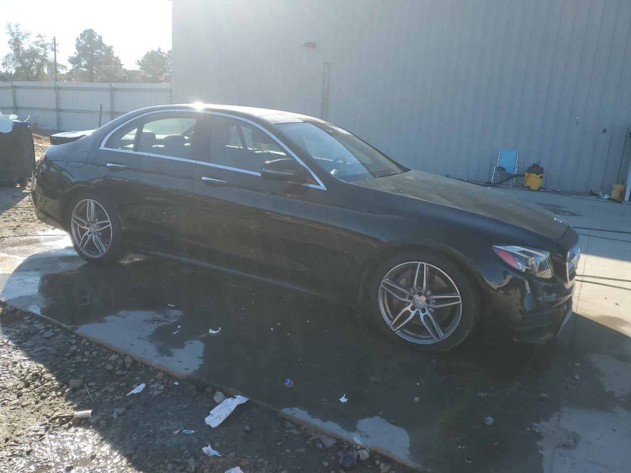 2017 MERCEDES-BENZ E-Class