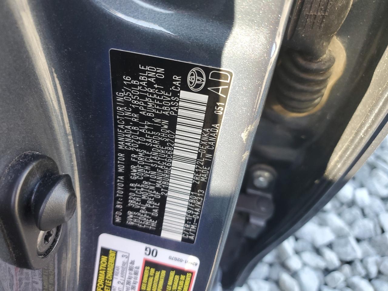 2016 TOYOTA COROLLA