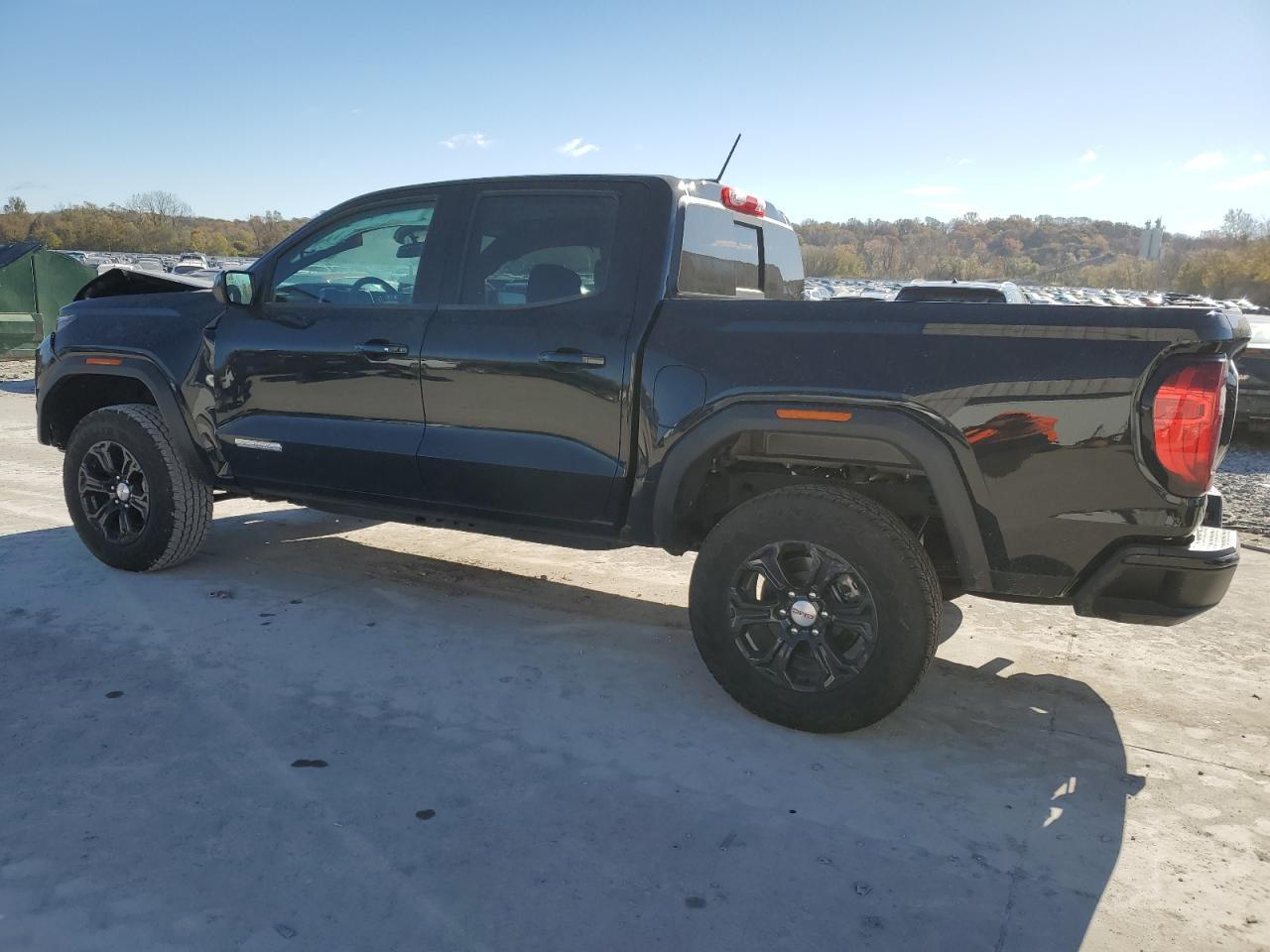 2024 GMC CANYON