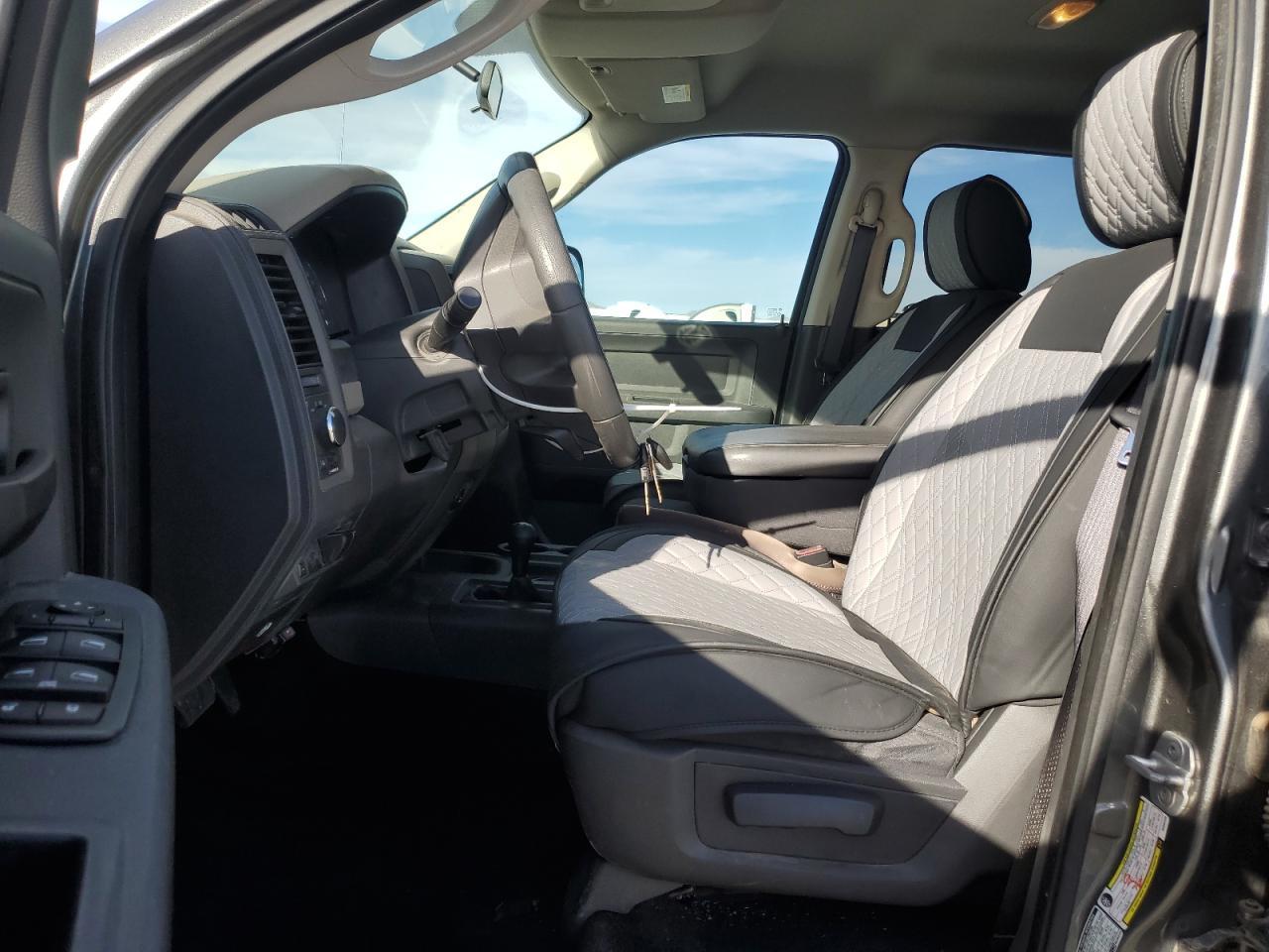 2011 DODGE Ram 2500