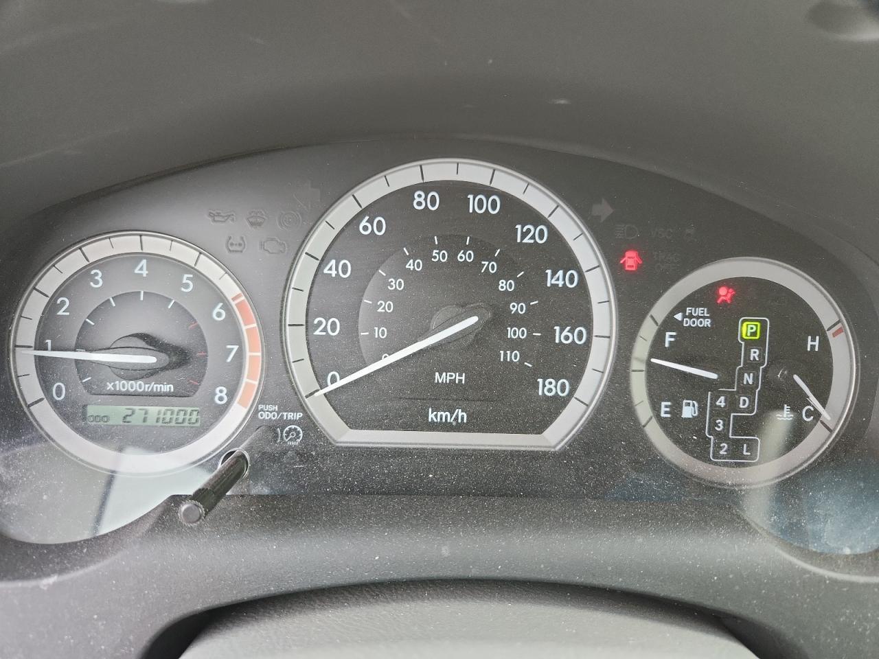 2005 TOYOTA SIENNA