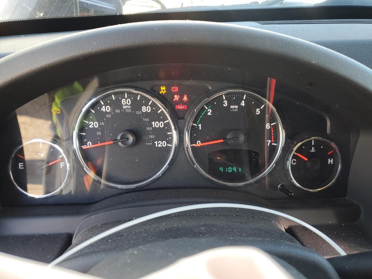 2012 JEEP Liberty