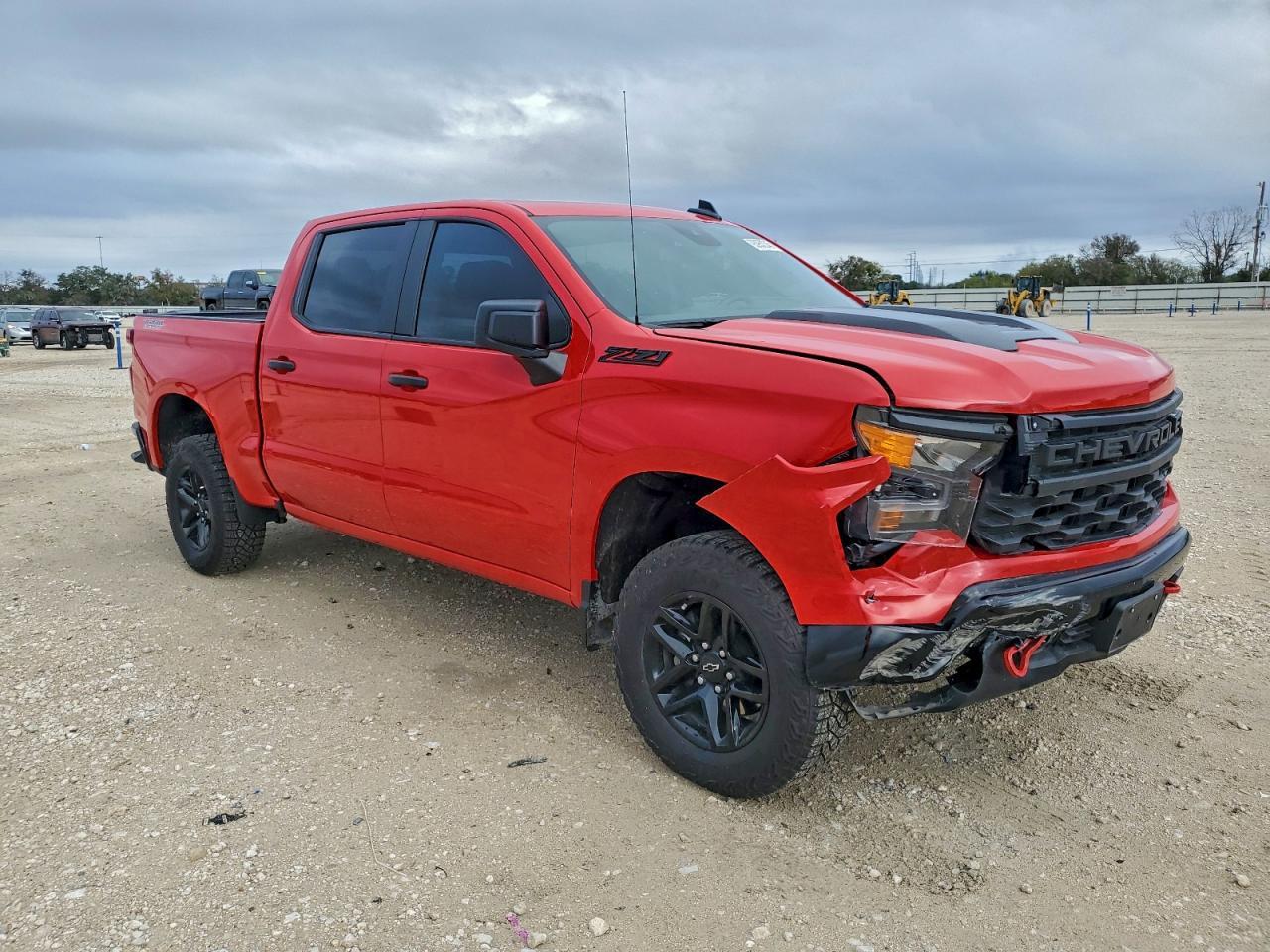 2025 CHEVROLET Silverado