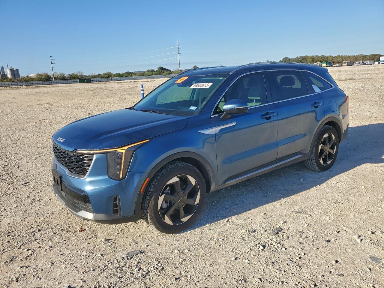 2025 KIA SORENTO